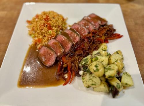 Lam Loin Dinner